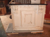 Tuscan style medium store counter