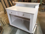 Tuscan style medium store counter